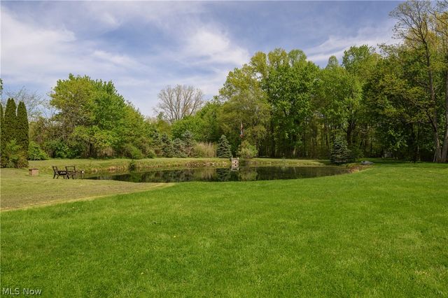 2677 Summit Road, Akron, OH 44321