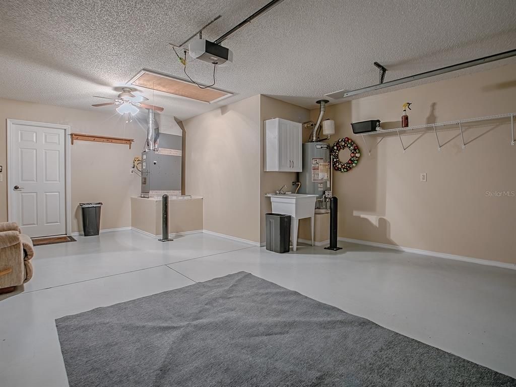 Image 34 of property listing at 9324 SE 173RD HYACINTH STREET, The Villages, FL 32162