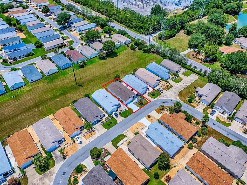 Image 43 of property listing at 9324 SE 173RD HYACINTH STREET, The Villages, FL 32162