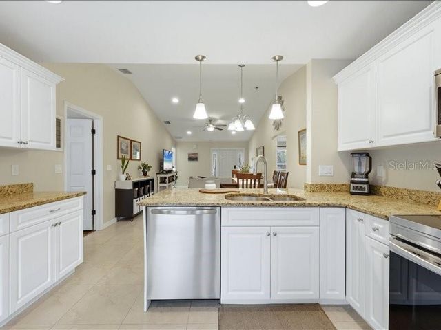 1006 RHINELANDER STREET, Port Charlotte, FL 33953