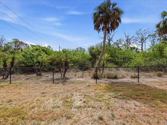 1006 RHINELANDER STREET, Port Charlotte, FL 33953
