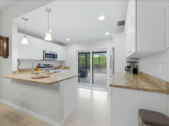 1006 RHINELANDER STREET, Port Charlotte, FL 33953