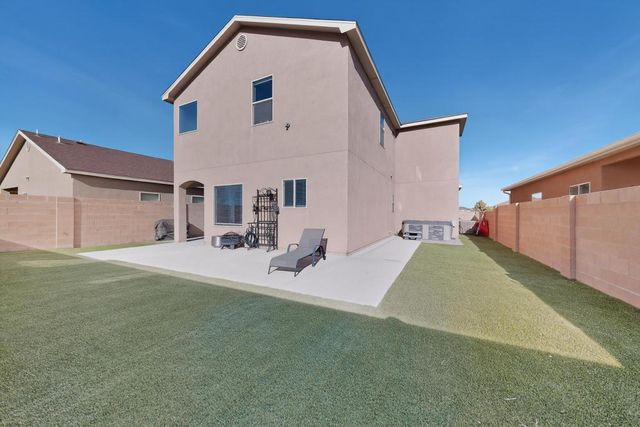 860 Firewheel Loop SW, Los Lunas, NM 87031