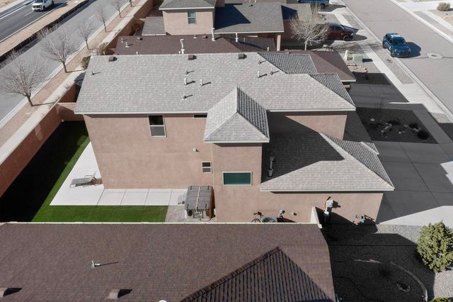 860 Firewheel Loop SW, Los Lunas, NM 87031