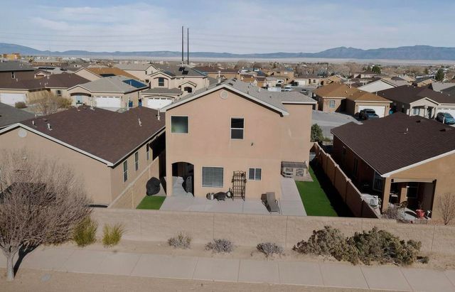860 Firewheel Loop SW, Los Lunas, NM 87031