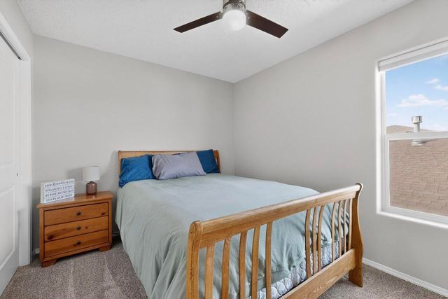 860 Firewheel Loop SW, Los Lunas, NM 87031