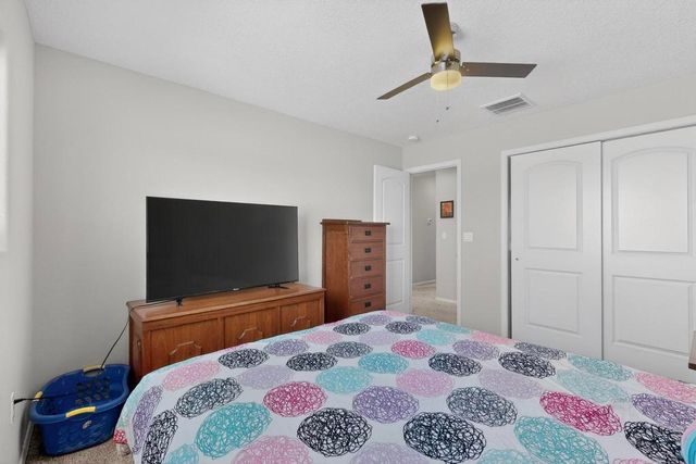 860 Firewheel Loop SW, Los Lunas, NM 87031