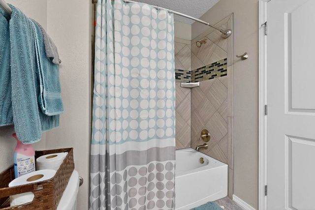 860 Firewheel Loop SW, Los Lunas, NM 87031