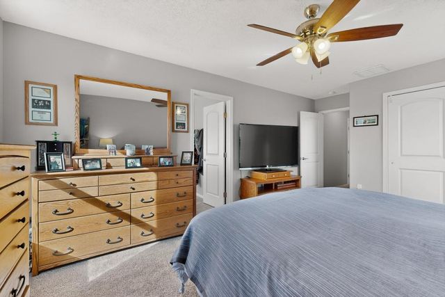 860 Firewheel Loop SW, Los Lunas, NM 87031