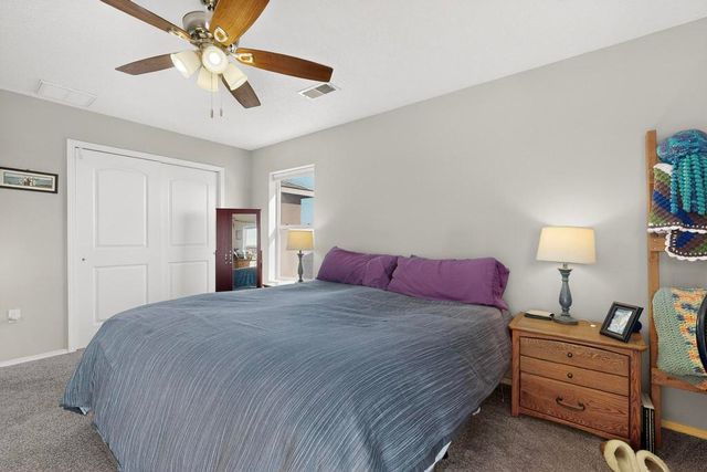 860 Firewheel Loop SW, Los Lunas, NM 87031