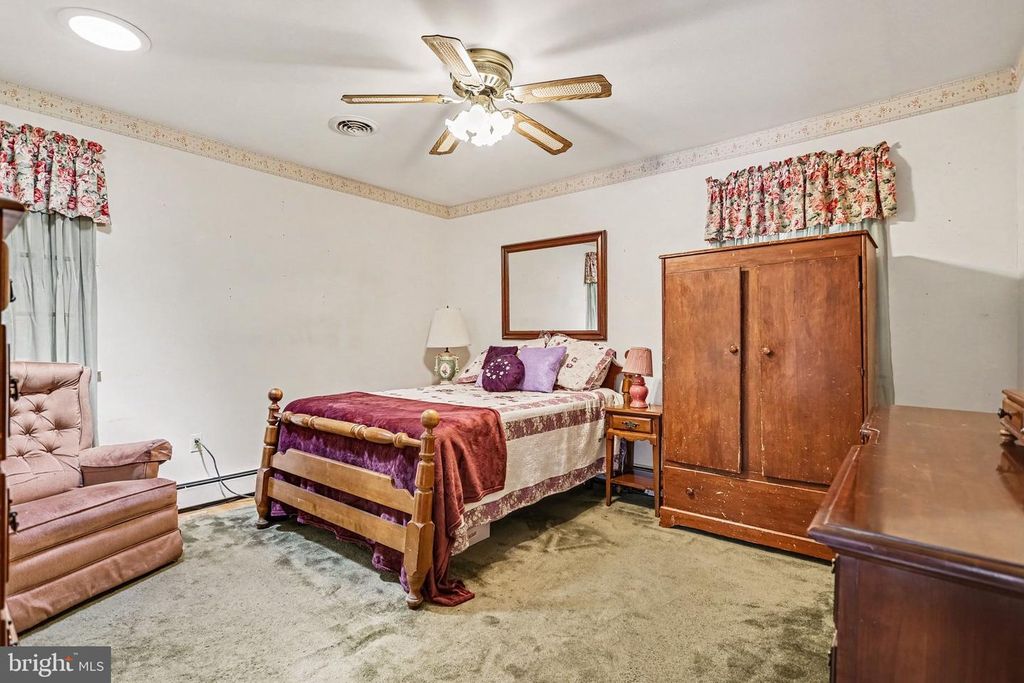 Image 19 of property listing at 3042 WAREHIME RD, Manchester, MD 21102