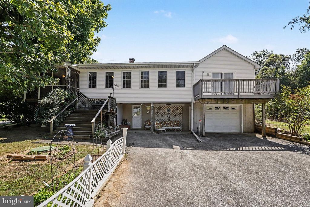 Image 28 of property listing at 3042 WAREHIME RD, Manchester, MD 21102