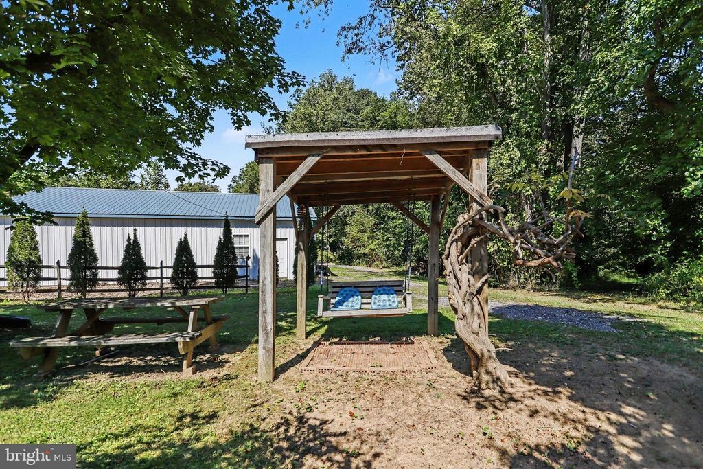 Image 30 of property listing at 3042 WAREHIME RD, Manchester, MD 21102