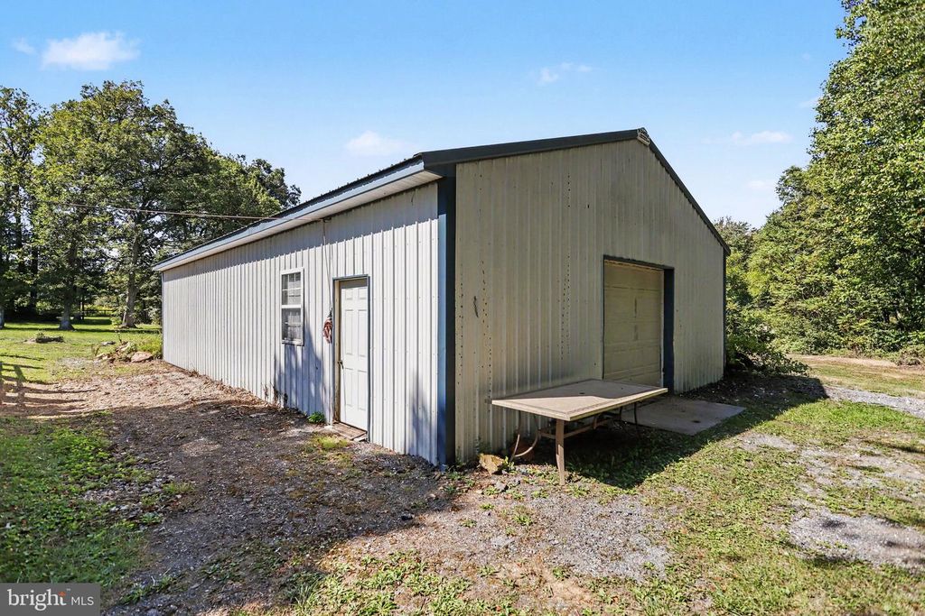 Image 32 of property listing at 3042 WAREHIME RD, Manchester, MD 21102
