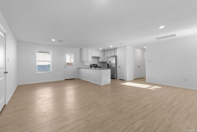 13551 Barton Cv, San Antonio, TX 78253