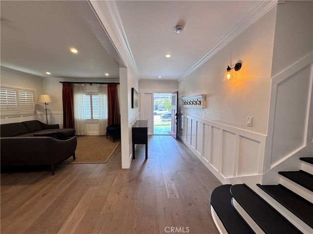 2716 S La Salle, Los Angeles, CA 90018