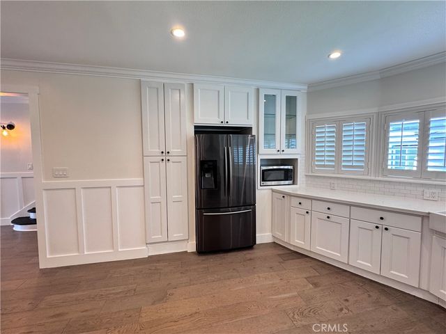 2716 S La Salle, Los Angeles, CA 90018