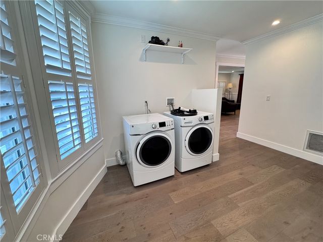 2716 S La Salle, Los Angeles, CA 90018