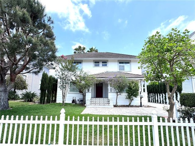 2716 S La Salle, Los Angeles, CA 90018