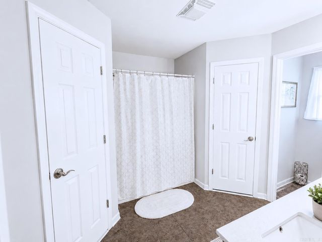 12 Sarah Court, Greenbrier, AR 72058
