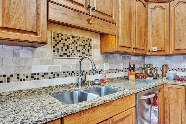 1576 ROSEWALK LN, Roanoke, VA 24014