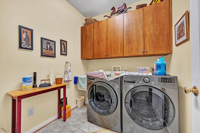 1576 ROSEWALK LN, Roanoke, VA 24014