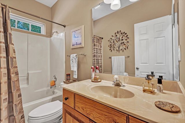 1576 ROSEWALK LN, Roanoke, VA 24014