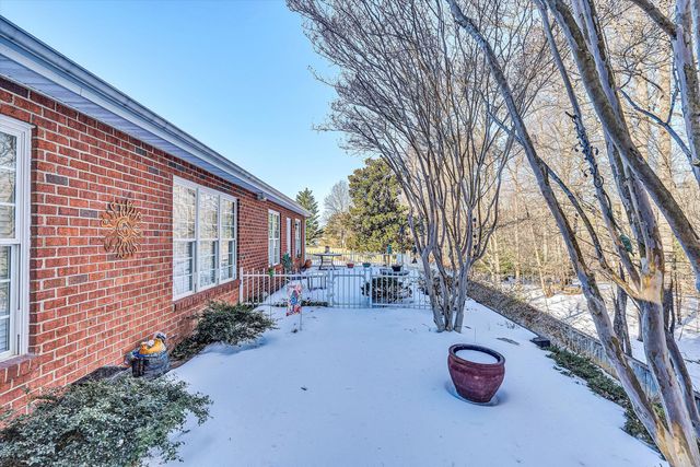 1576 ROSEWALK LN, Roanoke, VA 24014