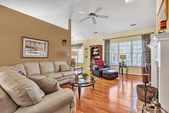 1576 ROSEWALK LN, Roanoke, VA 24014