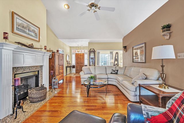 1576 ROSEWALK LN, Roanoke, VA 24014