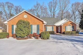 1576 ROSEWALK LN, Roanoke, VA 24014