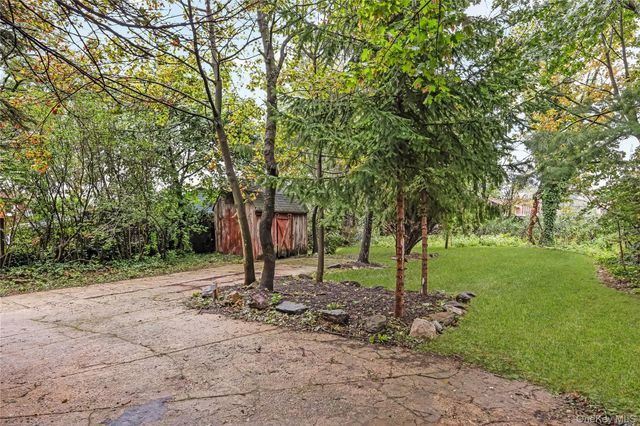 419 Ocean Avenue, East Rockaway, NY 11518