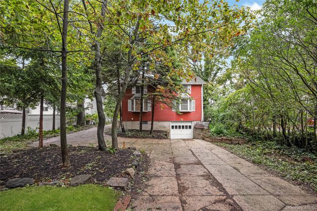 419 Ocean Avenue, East Rockaway, NY 11518