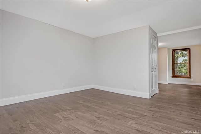 419 Ocean Avenue, East Rockaway, NY 11518