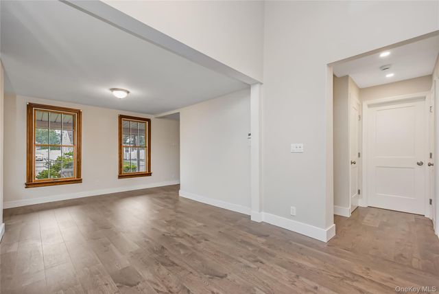 419 Ocean Avenue, East Rockaway, NY 11518