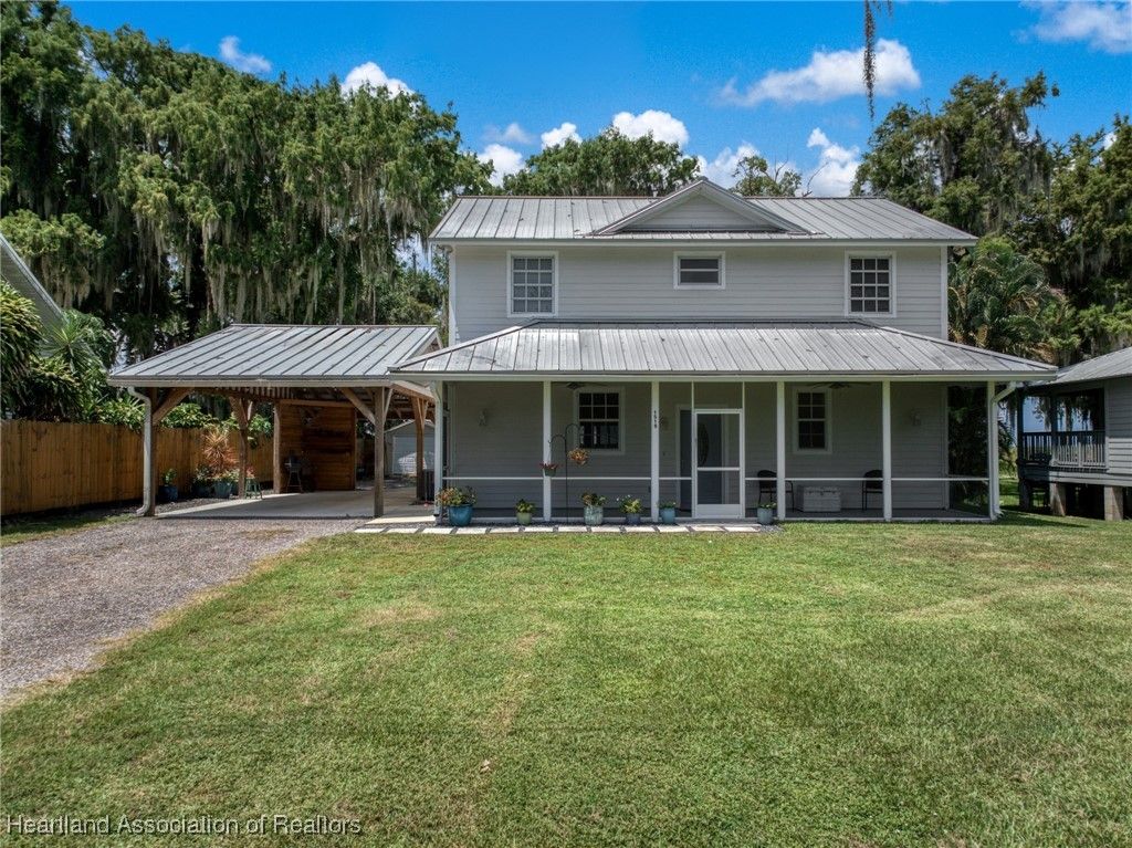 1519 Heron Drive N, Lorida, FL 33857
