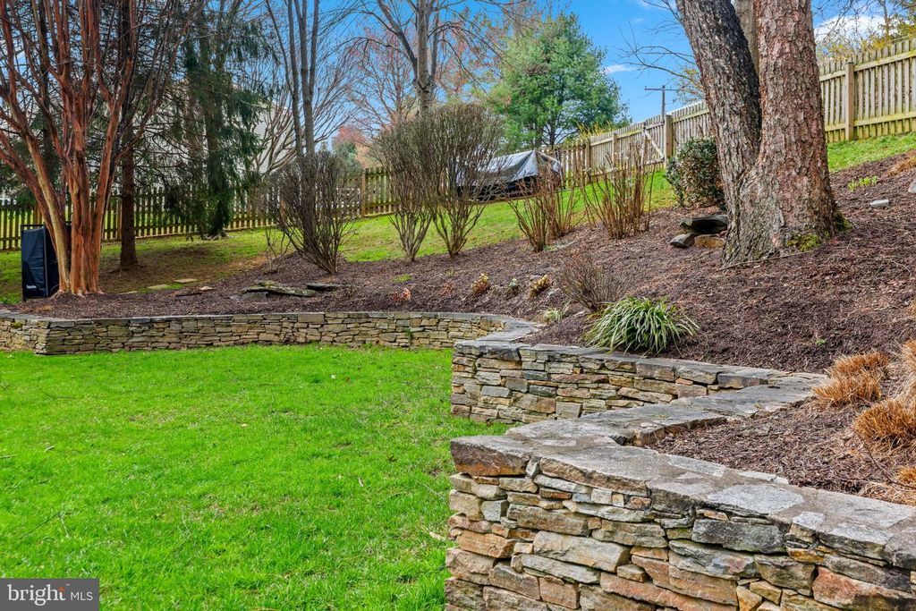 Image 104 of property listing at 6513 APPLE BLOSSOM RIDE, Columbia, MD 21044