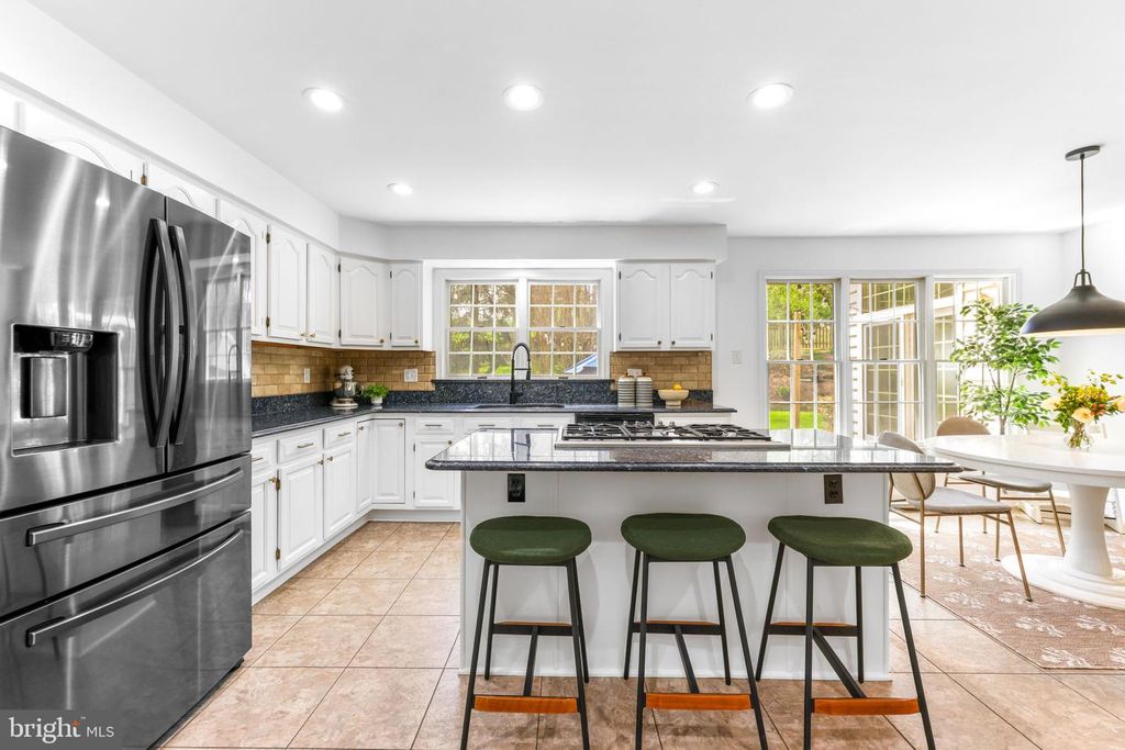 Image 22 of property listing at 6513 APPLE BLOSSOM RIDE, Columbia, MD 21044