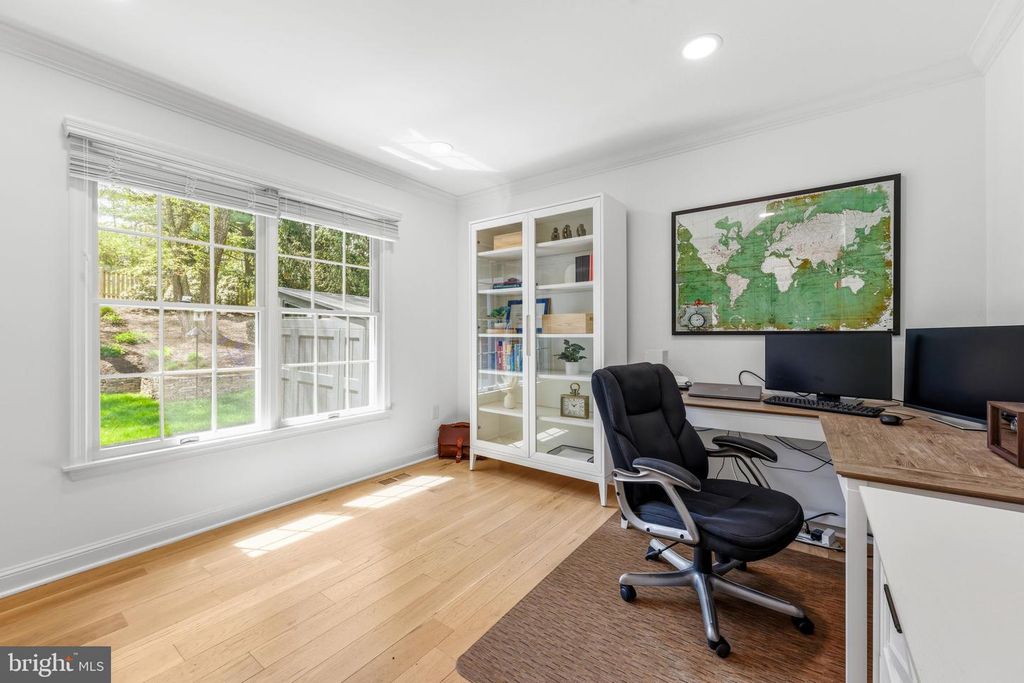 Image 31 of property listing at 6513 APPLE BLOSSOM RIDE, Columbia, MD 21044