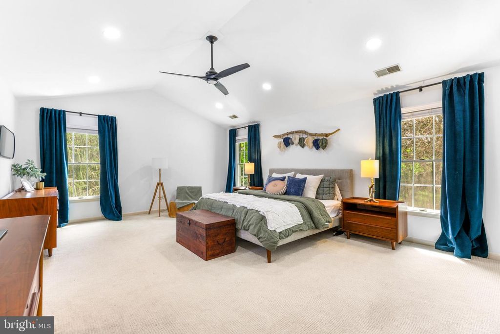 Image 36 of property listing at 6513 APPLE BLOSSOM RIDE, Columbia, MD 21044