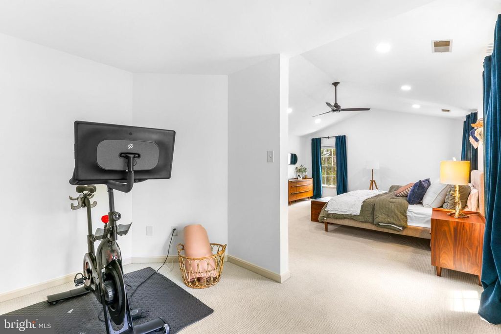 Image 40 of property listing at 6513 APPLE BLOSSOM RIDE, Columbia, MD 21044