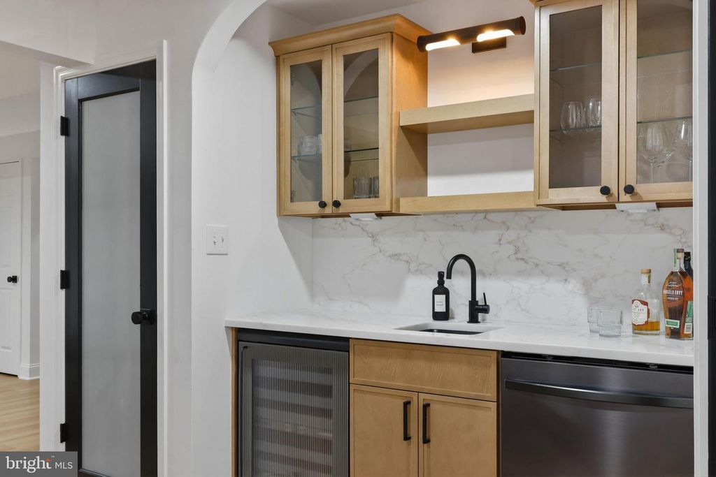 Image 66 of property listing at 6513 APPLE BLOSSOM RIDE, Columbia, MD 21044