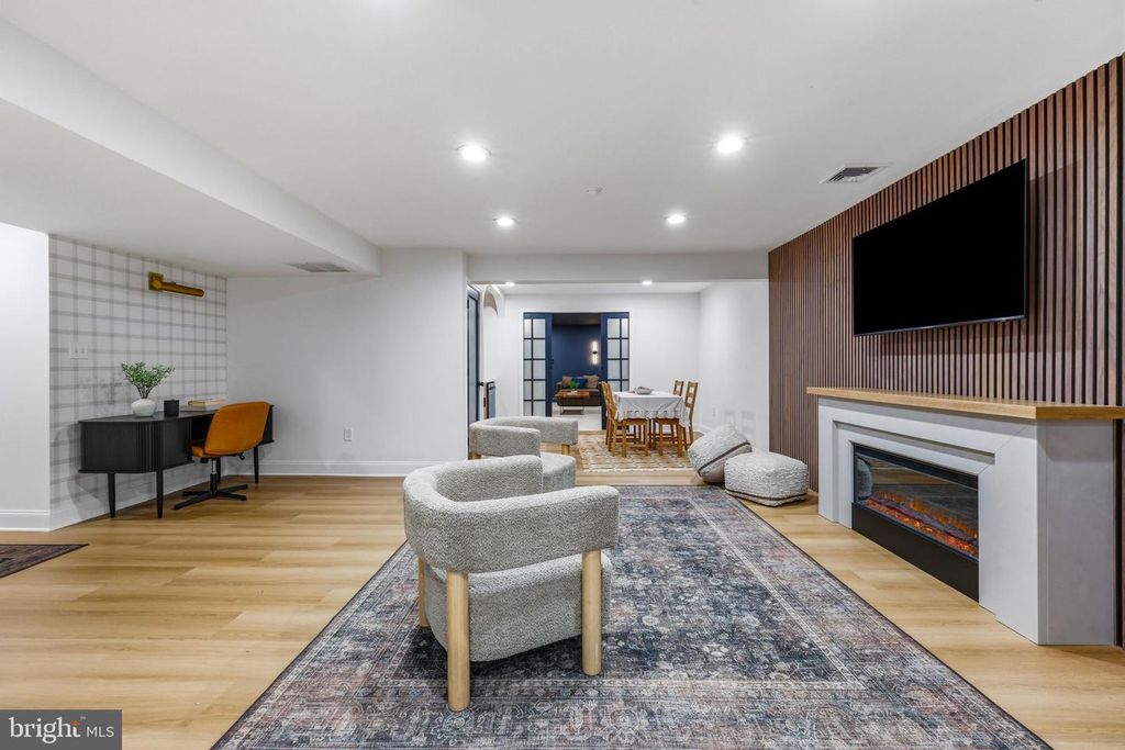 Image 67 of property listing at 6513 APPLE BLOSSOM RIDE, Columbia, MD 21044