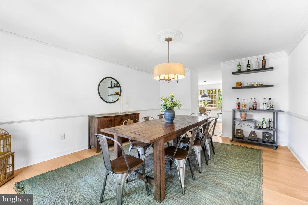 Image 9 of property listing at 6513 APPLE BLOSSOM RIDE, Columbia, MD 21044