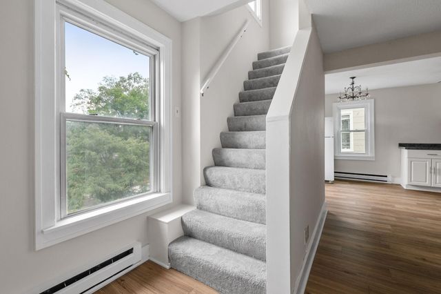 2610 Dupont Avenue S 2, Minneapolis, MN 55408