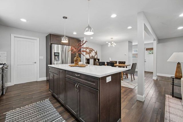 1430 Ashdowne Road, Upper Arlington, OH 43221