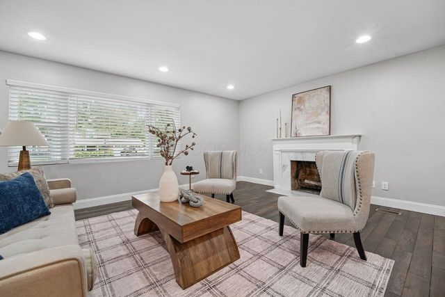1430 Ashdowne Road, Upper Arlington, OH 43221