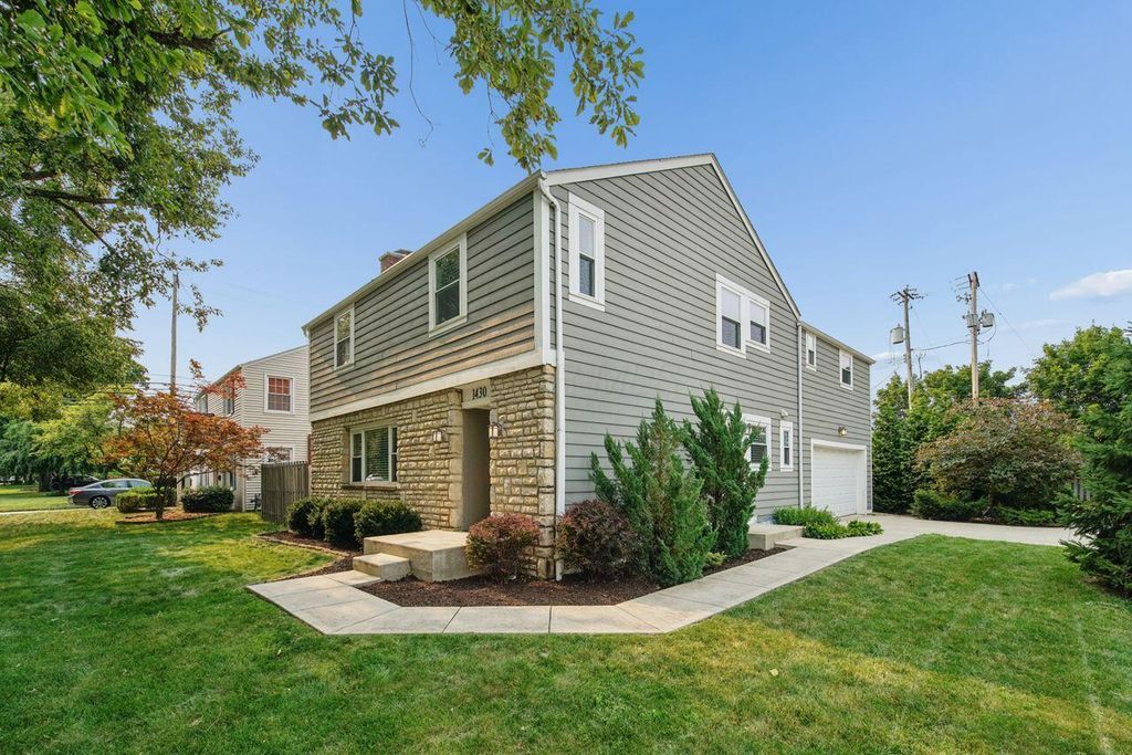 1430 Ashdowne Road, Upper Arlington, OH 43221