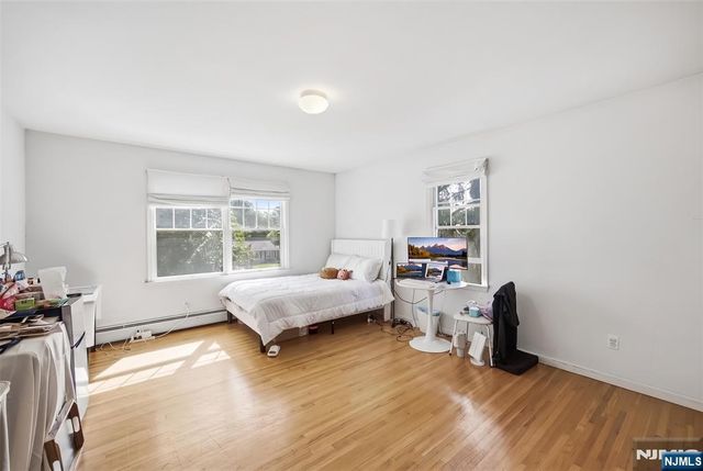 538 4th Street, Palisades Park, NJ 07650