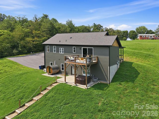 322 Goughes Branch Road, Leicester, NC 28748